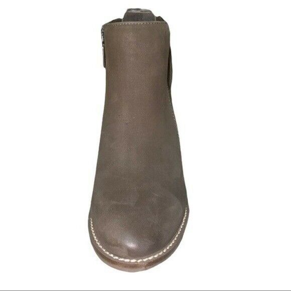 Aqua College Taupe Nancy Nubuck Waterproof Booties 11M NWT - Picture 4 of 7